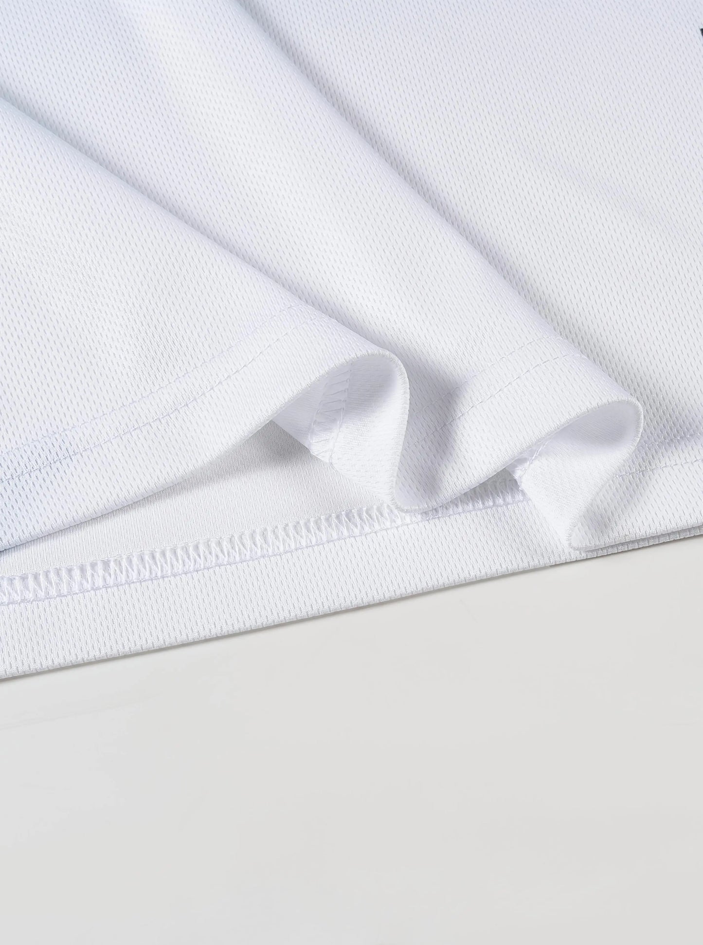 Football short-sleeved T-shirt and crew neck comfortable sports top training and fitness gift No. 9 jersey football  soccer unif