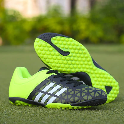 New High Quality Ultralight Mens Soccer Shoes Non-Slip Turf Soccer Cleats for Kids TF Training Football  Chuteira Campo