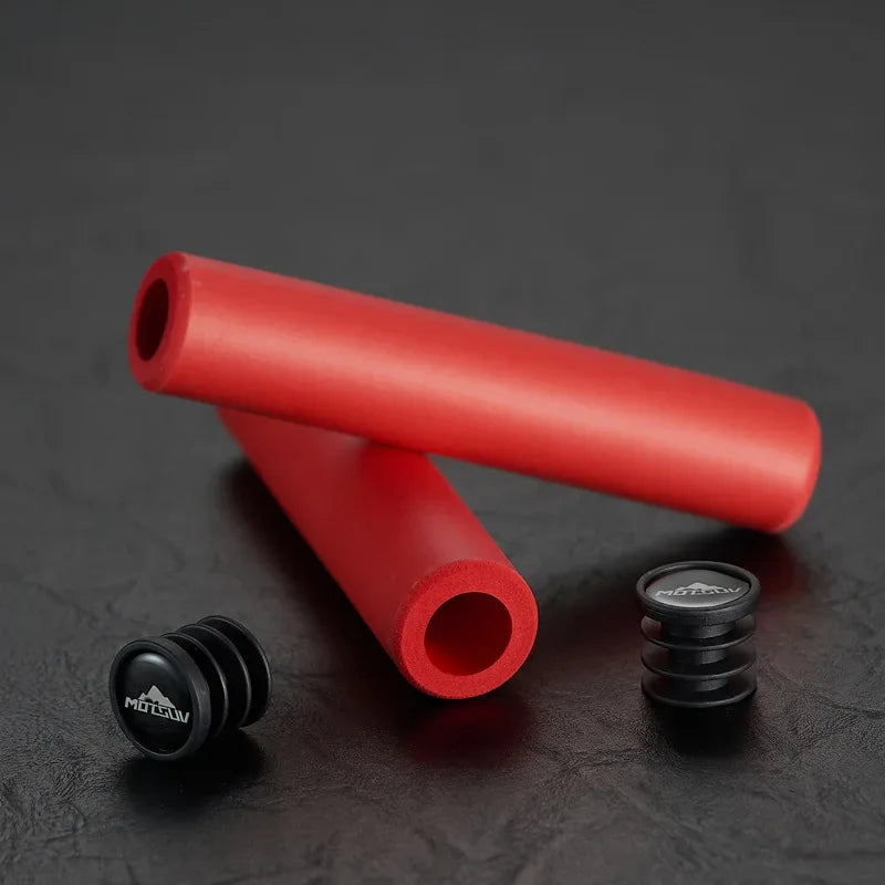Bike Handlebar Grips Covers, 130mm Bicycle End Grips Protector Rubber Green Black, Non-Slip 1 Pair Silicone sponge hand grip