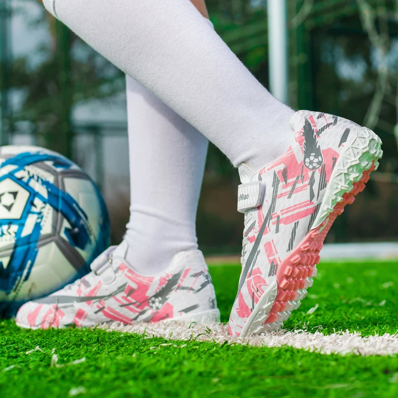 Childrens Soccer Shoes for Boy Indoor Turf Training Outdoor Sports Fast Football Shoes Society Cleats Football Boots for Kids