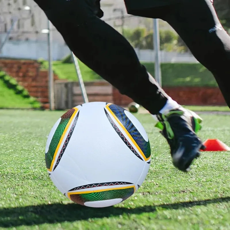 Football for Men High Quality Size 5 PU Adult futebol Kids Outdoor Sports Training balls 2010 Game Professional Team Soccer ball