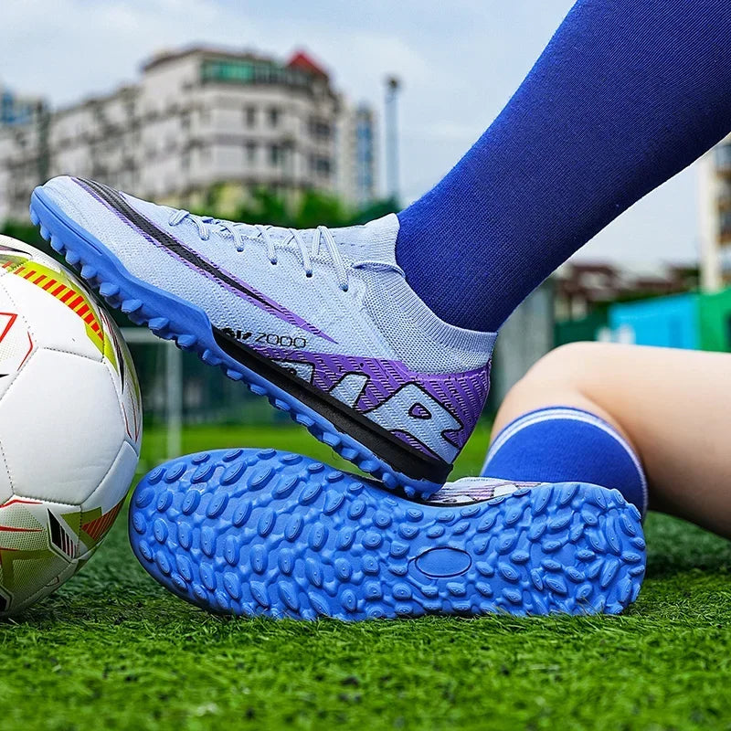 Mid-top New Men Soccer Shoes Cleats Hot-selling Non-Slip FG/TF Football Boots High-quality Match Sneakers Futsal Indoor